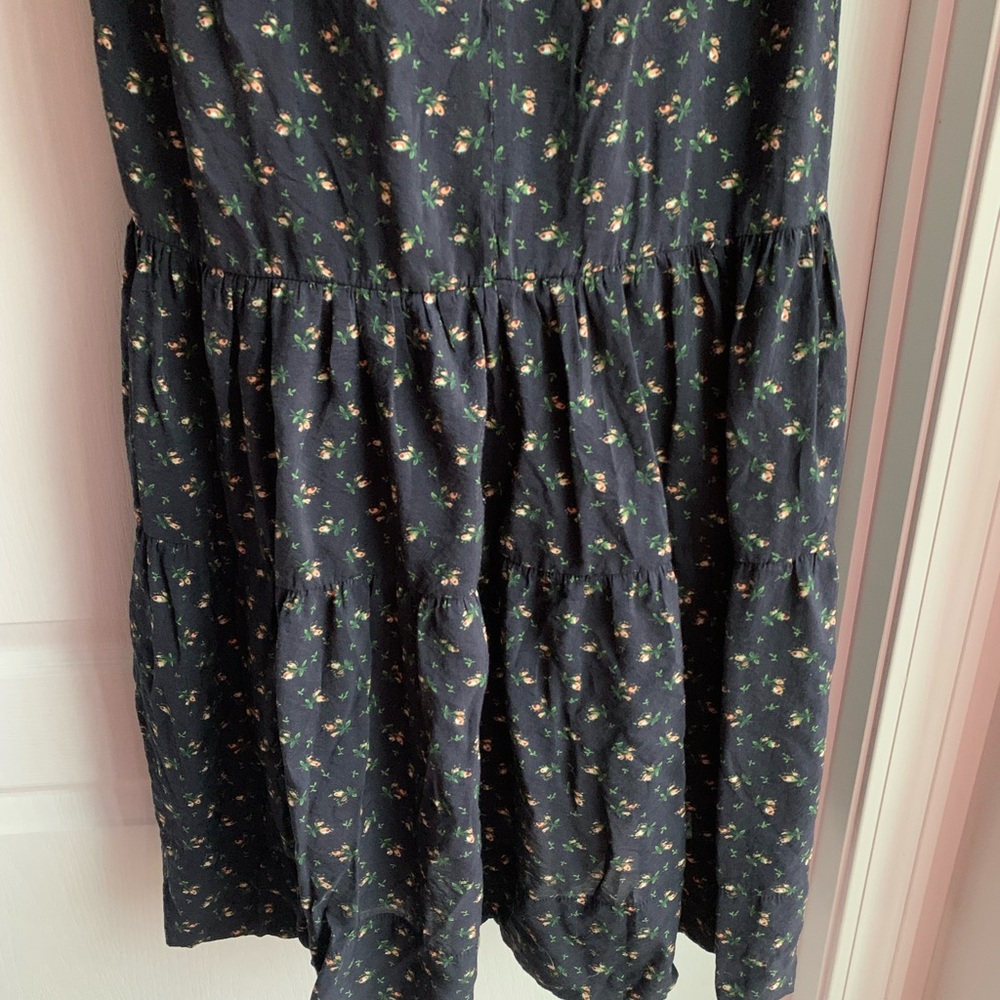Worth collective emery dress in navy floral - Picture 3 of 11